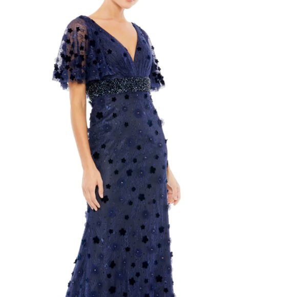 MAC DUGGAL FLORAL APPLIQUE FLUTTER SLEEVE MIDNIGHT ANVY GOWN sz 4 - Picture 1 of 5